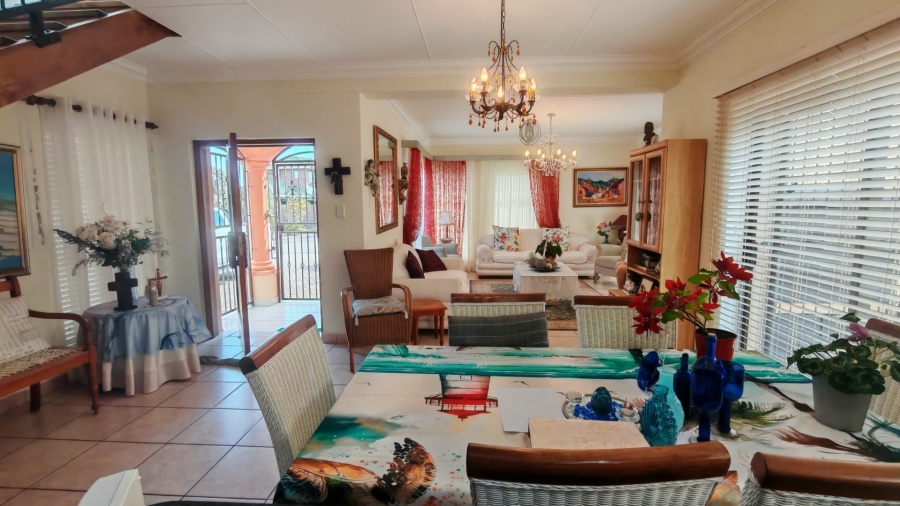 3 Bedroom Property for Sale in Reebok Western Cape
